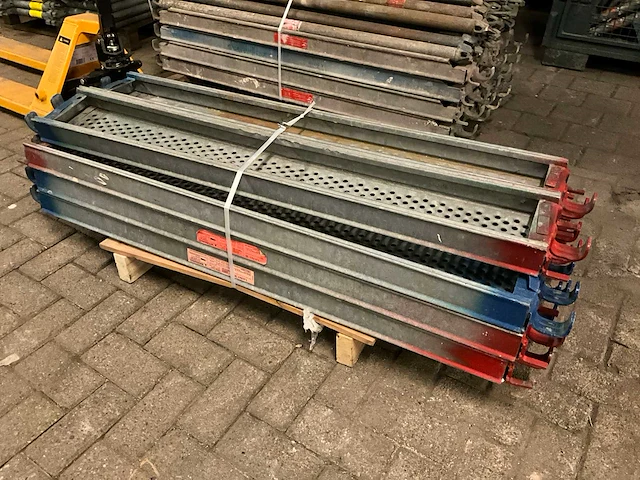 Layher stalen steigerplank (140x19 cm) (11x) - afbeelding 2 van  5