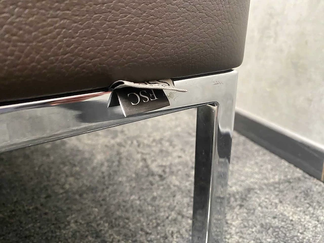 Layla by boss design - design sofa - bruin leder - afbeelding 3 van  12