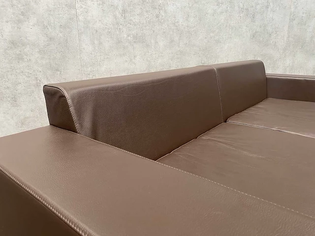 Layla by boss design - design sofa - bruin leder - afbeelding 9 van  12