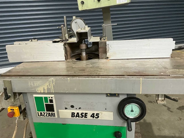 Lazzari - 2000 - base 45 - kantenfreesmachine - afbeelding 3 van  9