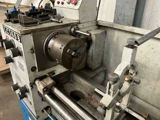 Lc360b universele draaibank - afbeelding 9 van  18