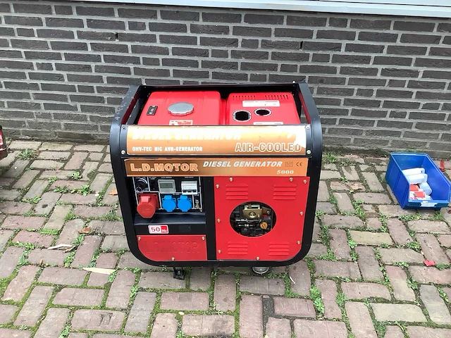 L.d. motor 5000 stroomgenerator - afbeelding 3 van  6