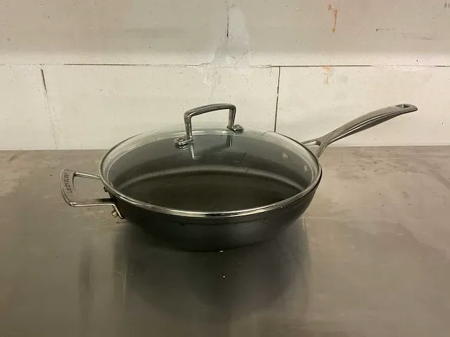 Le creuset koekenpan met deksel - afbeelding 1 van  2