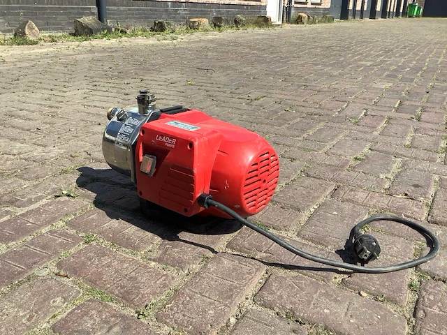 Leader i noxjet 110 waterpomp - afbeelding 2 van  4