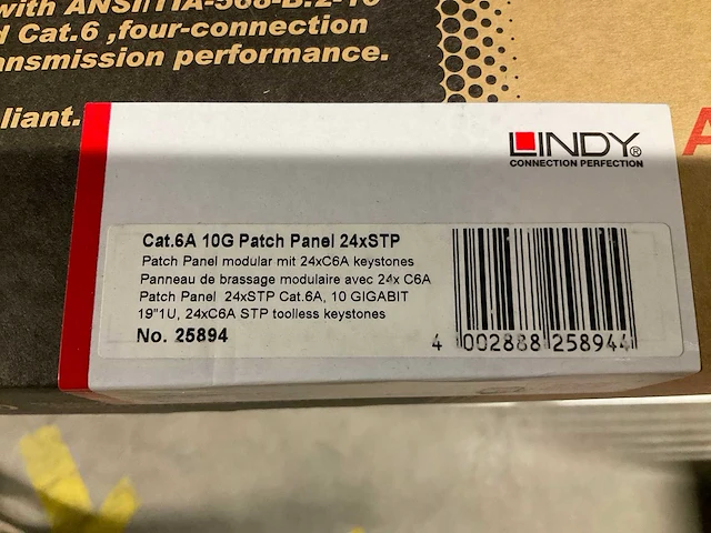 Leading iog patch panel - afbeelding 2 van  2