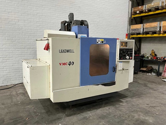 Leadwell - vmc40 - cnc-milling machine - 1997 - afbeelding 12 van  14