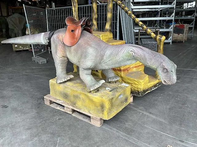 Leaellynasaurus ride - afbeelding 7 van  14
