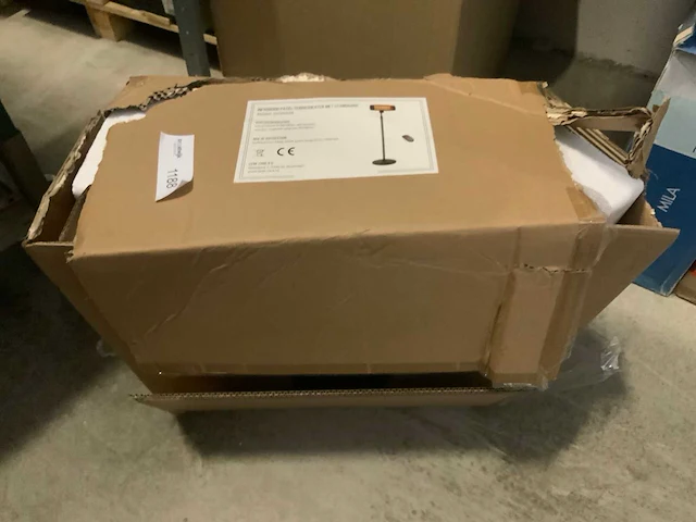 Leak sh20asr terrasheater op voet - afbeelding 4 van  4