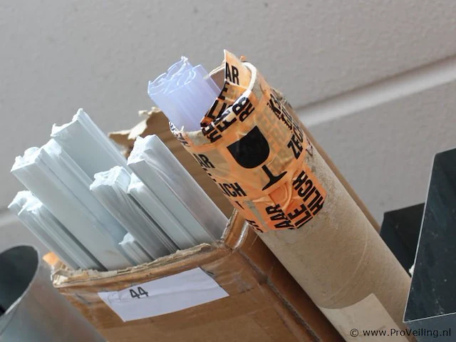 Led- strip goten - afbeelding 1 van  3