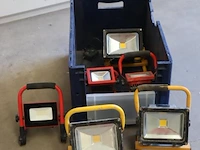 Led-accu bouwlampen, diverse soorten en merken o.a. vetec & nova - afbeelding 1 van  5