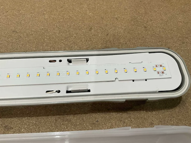 Led armatuur (29x) - afbeelding 11 van  11