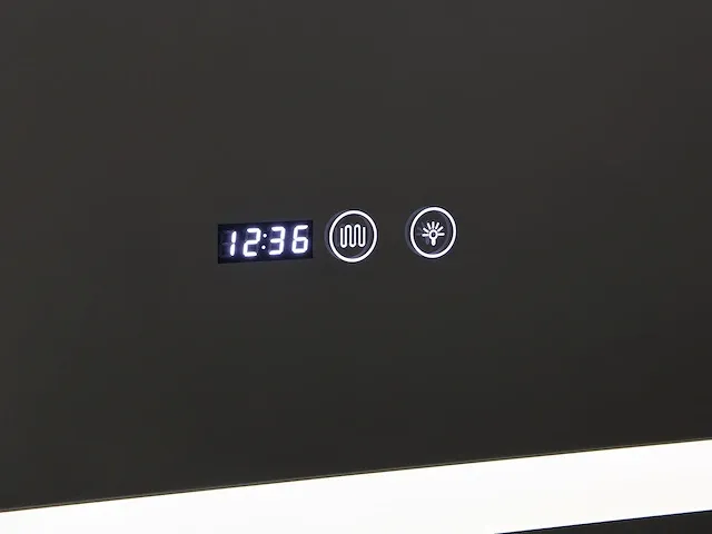 Led badkamerspiegel - digitale klok - iris - diverse maten - afbeelding 3 van  6