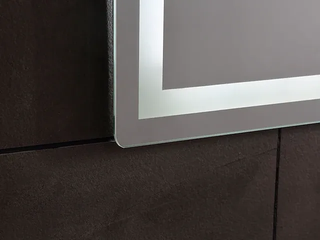 Led badkamerspiegel - digitale klok - iris - diverse maten - afbeelding 6 van  6