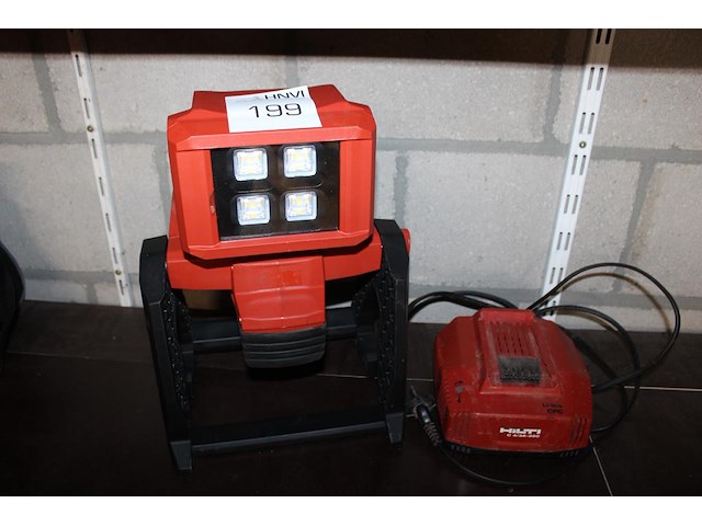 Led bouwlamp hilti met accu en lader. - afbeelding 1 van  2
