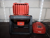 Led bouwlamp hilti met accu en lader. - afbeelding 2 van  2