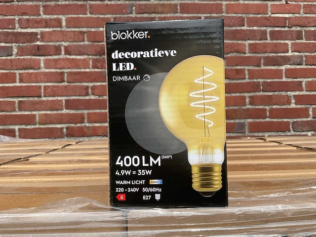 Led globe decoratief - 4,9w 2200k e27 (1222x) - afbeelding 1 van  8