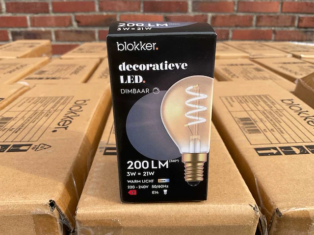 Led kogel decoratief goud - 3w 2200k e14 (2649x) - afbeelding 1 van  8