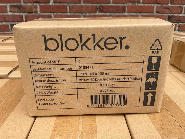 Led kogel lamp helder - 4,2w 2700k e14 (901x) - afbeelding 7 van  8
