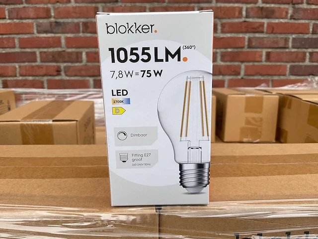 Led peer helder dimbaar - 7,8w 2700k e27 (847x) - afbeelding 1 van  8