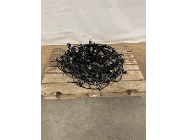 Led prikkabel 50 meter cable50m100f - afbeelding 1 van  5