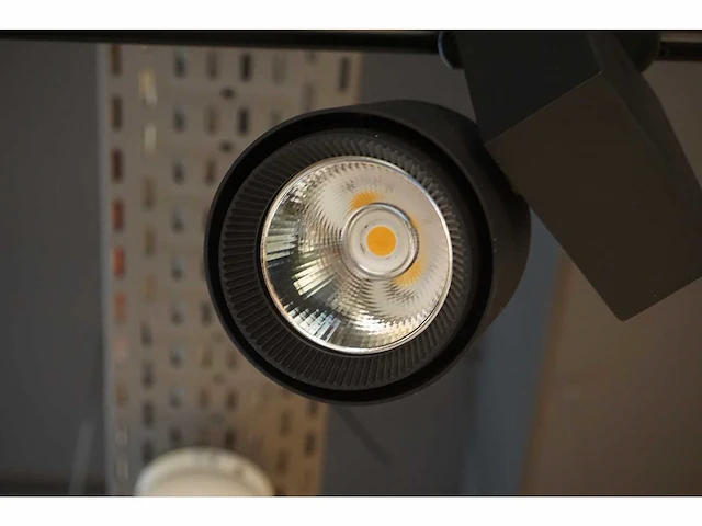 Led rails 23m met 15 ledlampen - afbeelding 7 van  7