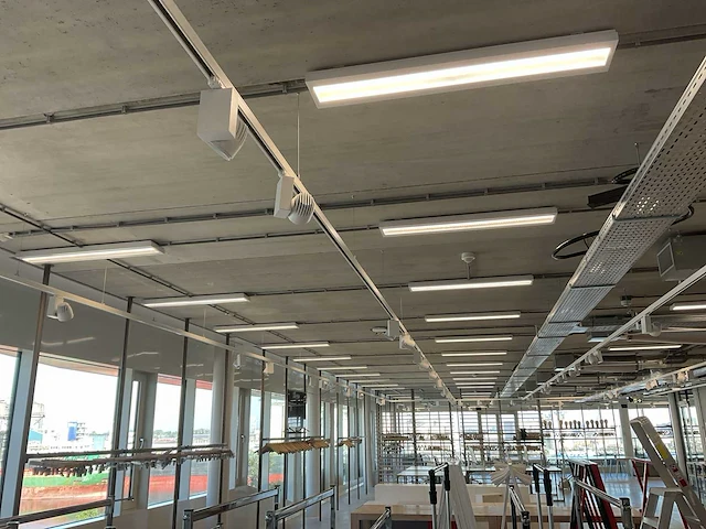 Led-spots op spanningsrail (75 spots) - afbeelding 3 van  5