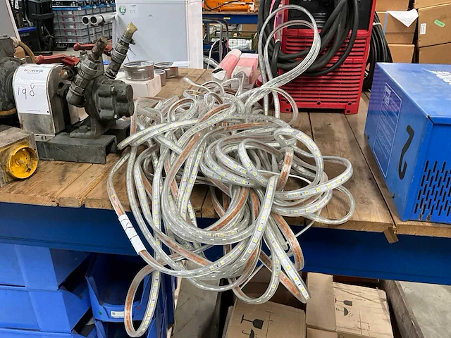 Led strip - afbeelding 1 van  4