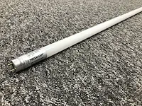 Led tube t8 1500 (40x) - afbeelding 1 van  3