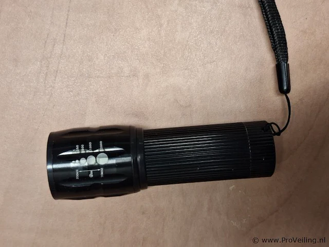 Led-zaklampen - 3 stuks - afbeelding 3 van  4
