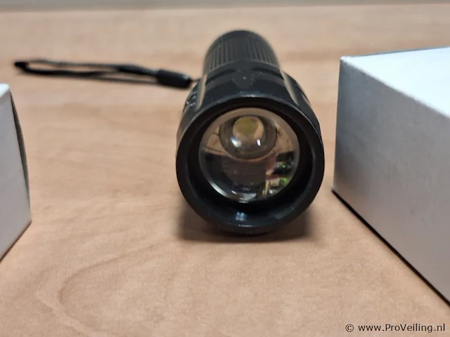 Led-zaklampen - 3 stuks - afbeelding 3 van  3