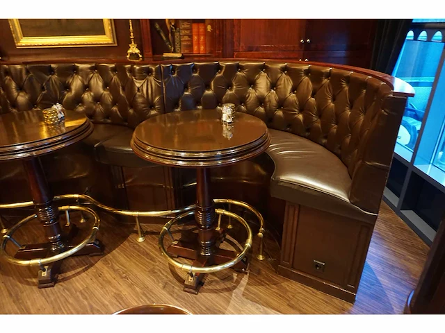 Lederen chesterfield horeca bank - afbeelding 3 van  8
