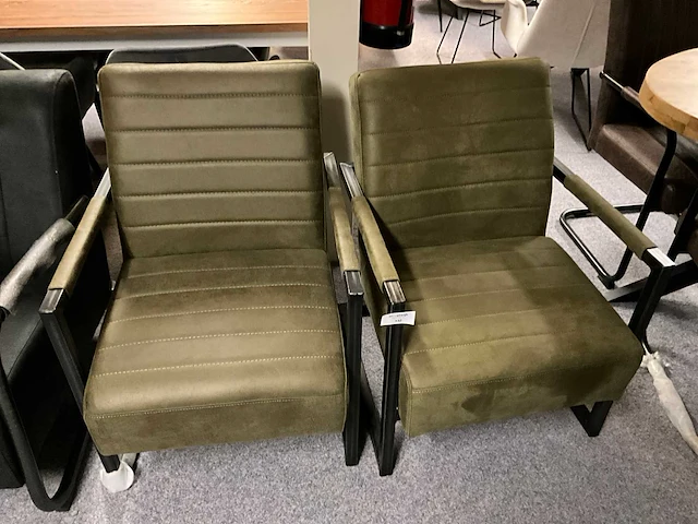 Lederen fauteuil (2x) - afbeelding 1 van  4