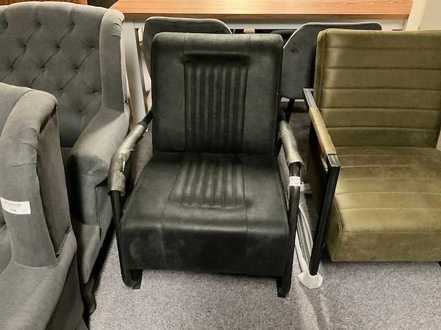 Lederen fauteuil - afbeelding 1 van  3