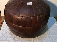 Lederen poef - afbeelding 1 van  1