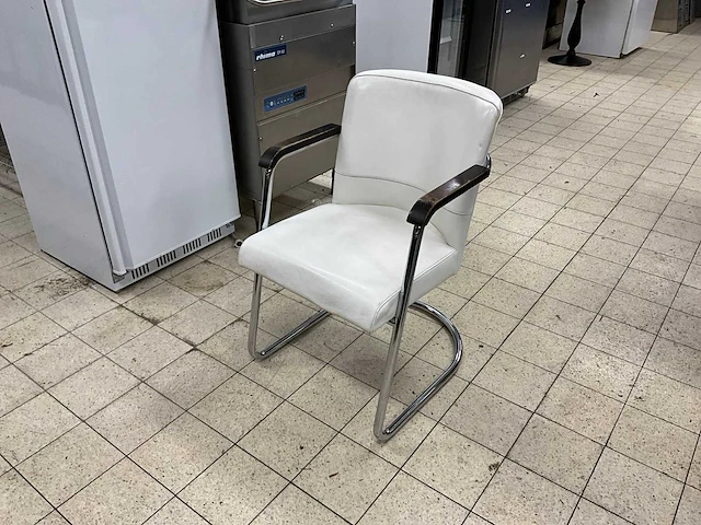 Lederen restaurantstoel (30x) - afbeelding 1 van  8