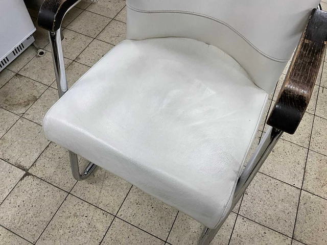 Lederen restaurantstoel (30x) - afbeelding 3 van  8