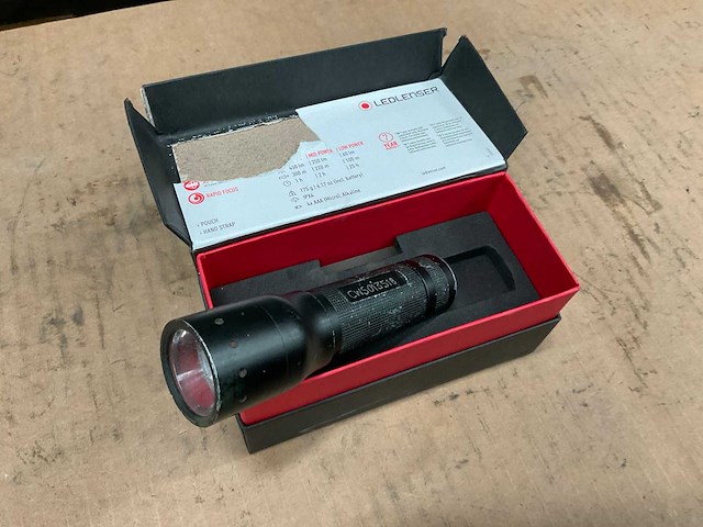 Ledlenser p7 zaklamp - afbeelding 1 van  4