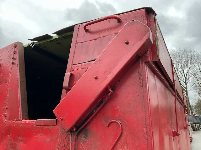 Leebur afzet afvalcontainer - afbeelding 6 van  8