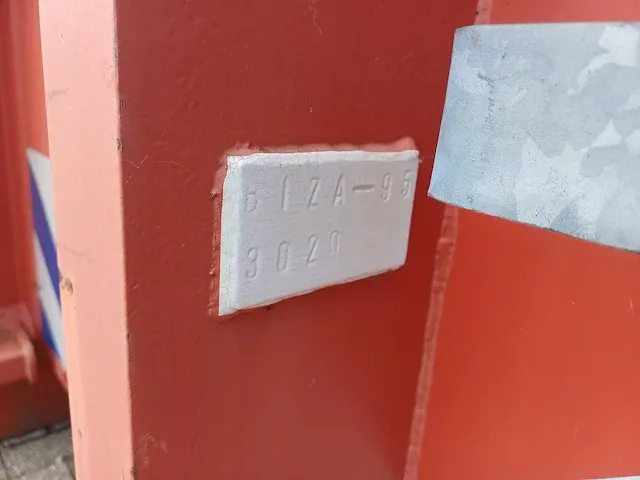 Leebur afzetcontainer met 3km 6" slangen - afbeelding 2 van  24