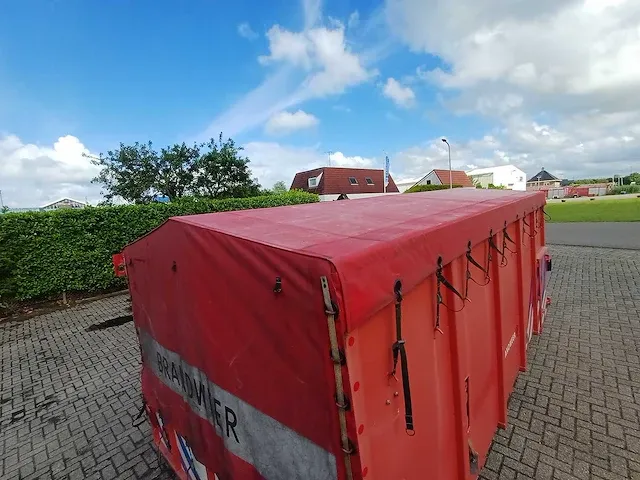 Leebur afzetcontainer met 3km 6" slangen - afbeelding 21 van  24