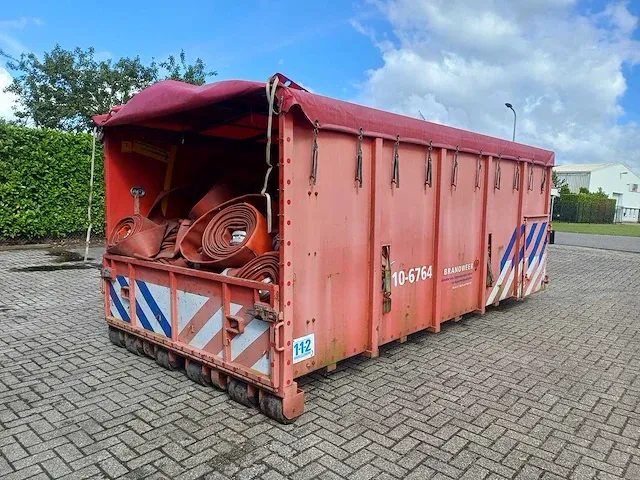Leebur afzetcontainer met 3km 6" slangen - afbeelding 17 van  23
