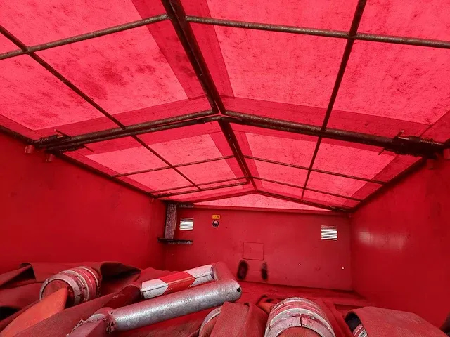 Leebur afzetcontainer met 3km slangen - afbeelding 3 van  22