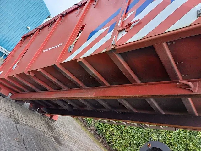 Leebur afzetcontainer met 3km slangen - afbeelding 13 van  22