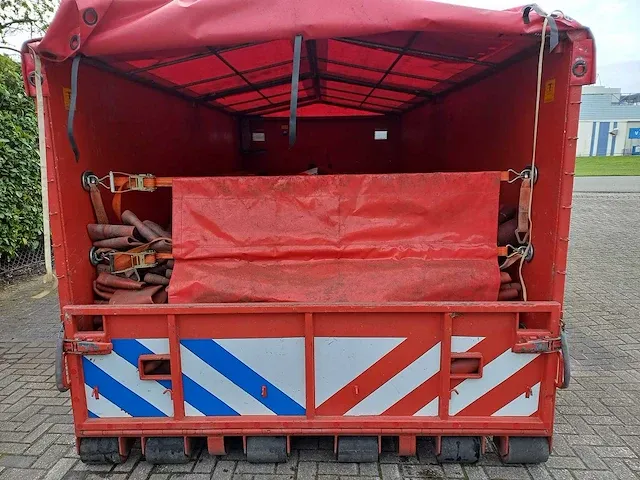 Leebur afzetcontainer met 3km slangen - afbeelding 21 van  22