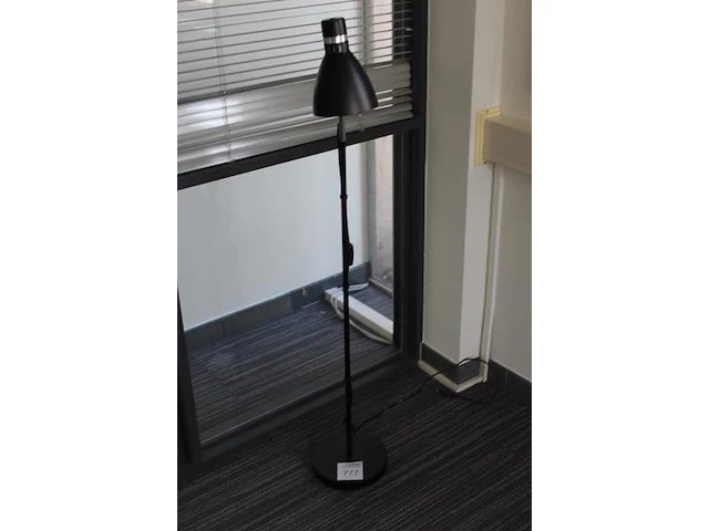 Leeslamp jysk - afbeelding 2 van  2