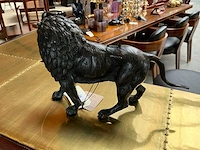 Leeuw bronzen beeld - afbeelding 3 van  4