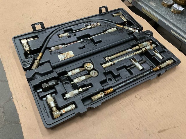 Legacy d2500 lubrication accessory kit - afbeelding 1 van  4