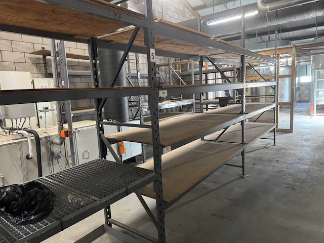 Legbord stelling (15,80 mtr) - afbeelding 1 van  22