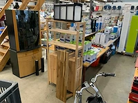 Legbordstelling en houten bankje - afbeelding 1 van  3