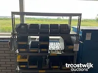 Legbordstelling met inhoud - afbeelding 2 van  8